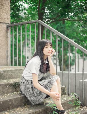 大地资源三中在线观看免费高清电视